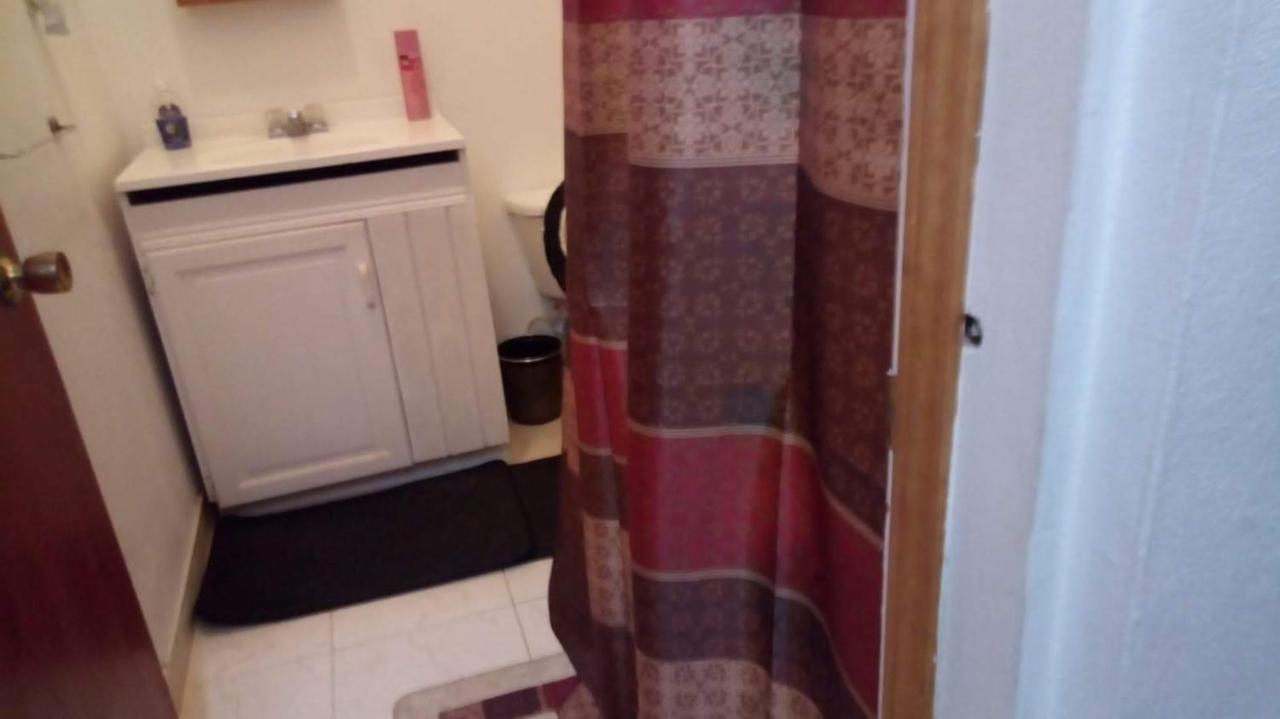 Cynson Villa Holiday Accommodations Christ Church Exteriör bild